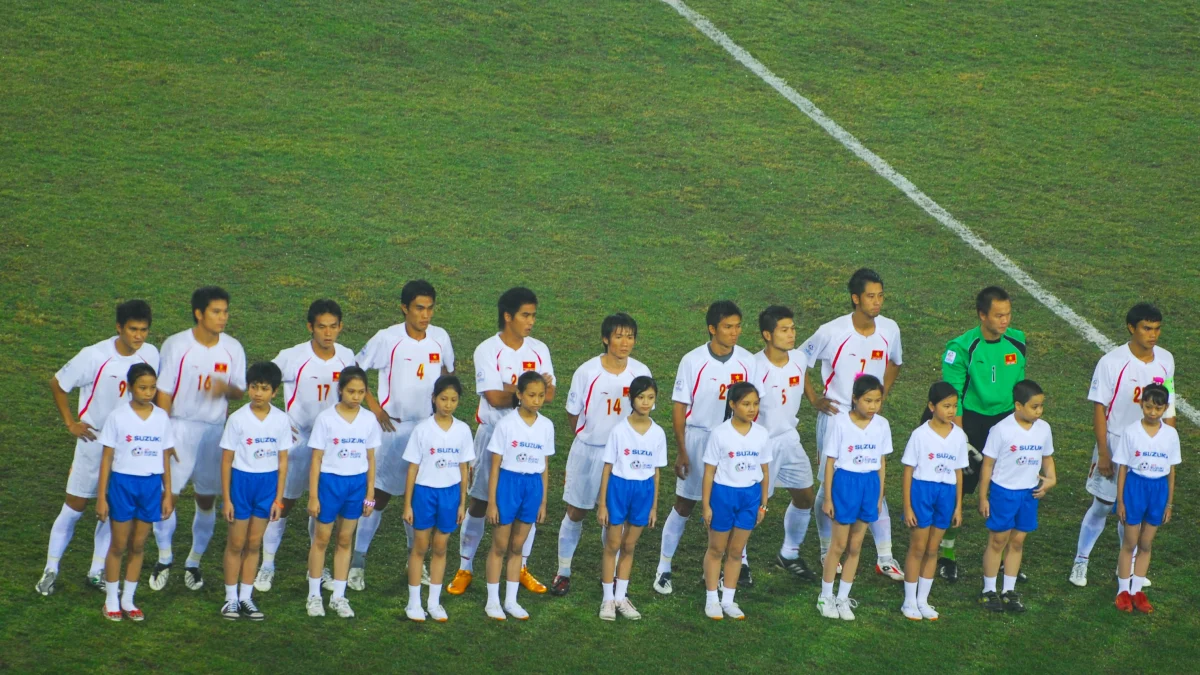 Đội tuyển Việt Nam thi đấu tại sân Mỹ Đình ở AFF Cup